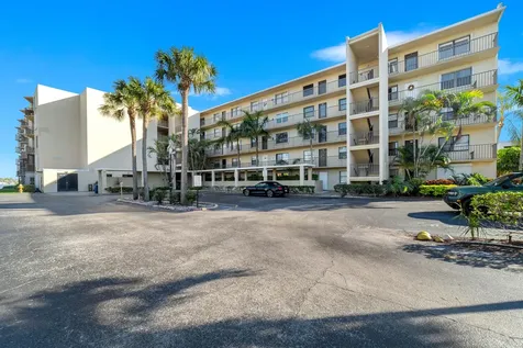 896 N Federal Highway Lantana FL 33462