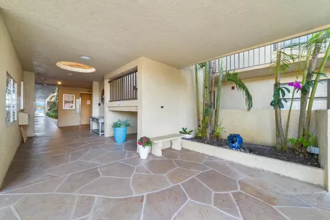 896 N Federal Highway Lantana FL 33462