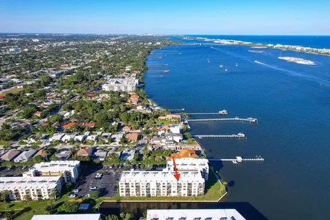 896 N Federal Highway Lantana FL 33462