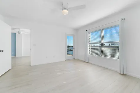 896 N Federal Highway Lantana FL 33462