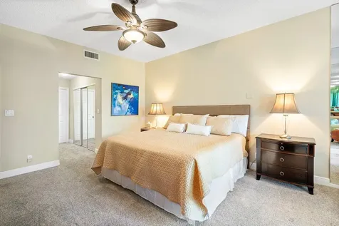 5070 Lake Catalina Drive Boca Raton FL 33496