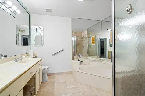 5070 Lake Catalina Drive Boca Raton FL 33496