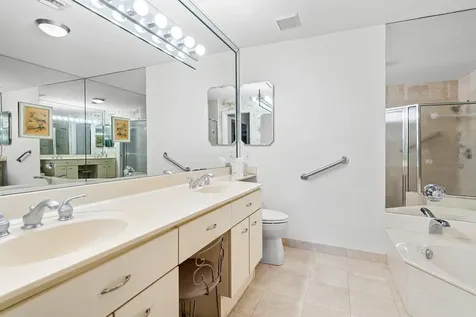 5070 Lake Catalina Drive Boca Raton FL 33496