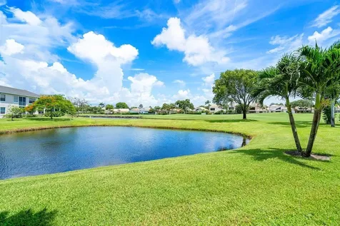 5070 Lake Catalina Drive Boca Raton FL 33496