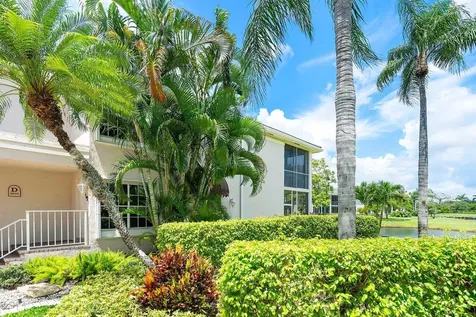 5070 Lake Catalina Drive Boca Raton FL 33496