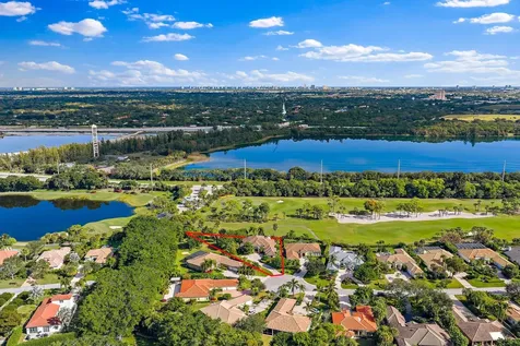8010 Fairway Lane West Palm Beach FL 33412