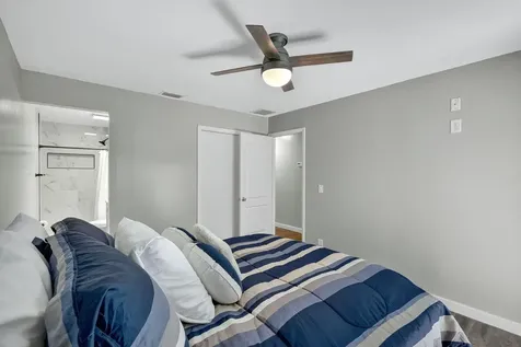 5785 Se Collins Avenue Stuart FL 34997