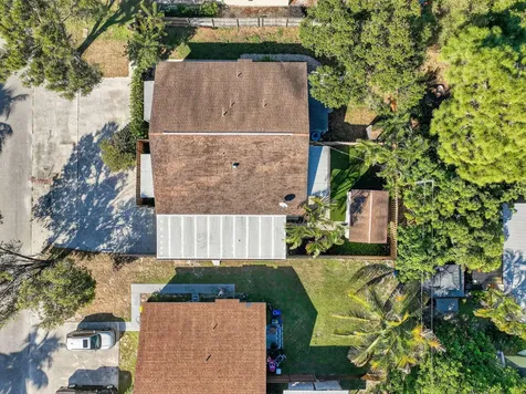 5785 Se Collins Avenue Stuart FL 34997