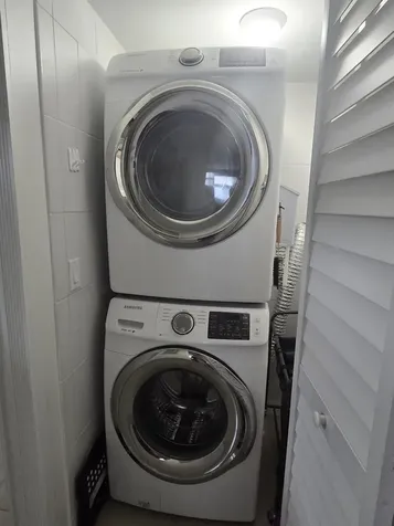 140 Lake Nancy Lane West Palm Beach FL 33411