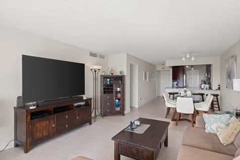 1021 Hillsboro Mile Hillsboro Beach FL 33062