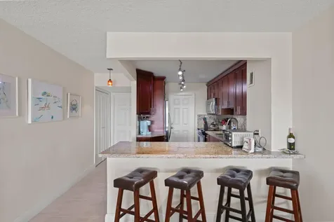 1021 Hillsboro Mile Hillsboro Beach FL 33062