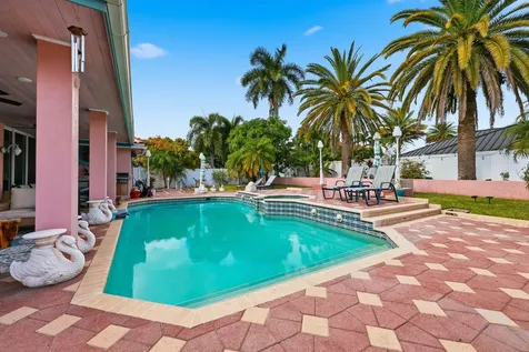 1685 Sw 17th Street Boca Raton FL 33486