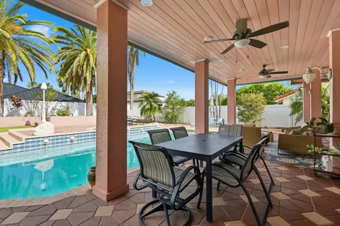 1685 Sw 17th Street Boca Raton FL 33486