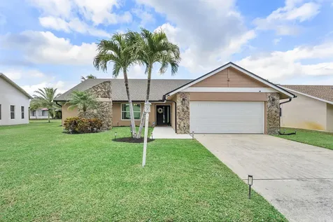 8289 Waccamaw Lane Lake Worth FL 33467