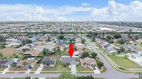 8289 Waccamaw Lane Lake Worth FL 33467