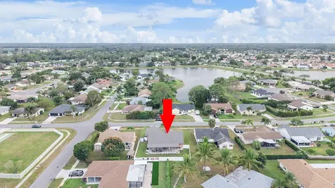 8289 Waccamaw Lane Lake Worth FL 33467
