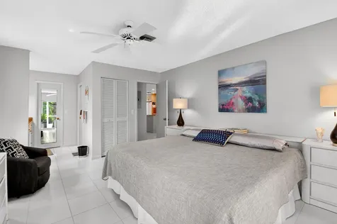 13752 Via Flora Delray Beach FL 33484