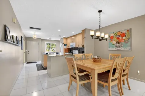 13752 Via Flora Delray Beach FL 33484