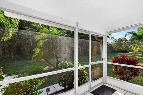 13752 Via Flora Delray Beach FL 33484