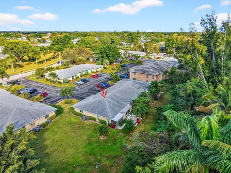 13752 Via Flora Delray Beach FL 33484