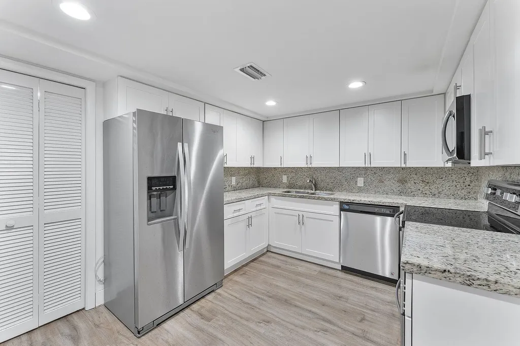 16475 Golf Club Road Weston FL 33326