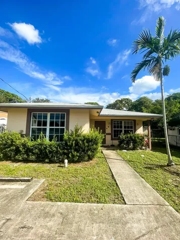 17 Sw 6th Avenue Dania FL 33004