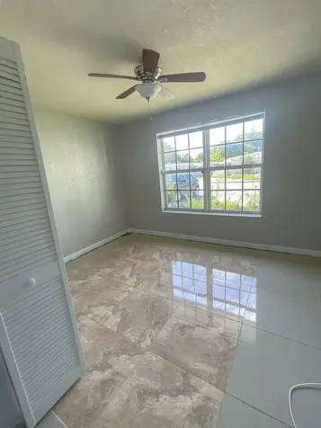 17 Sw 6th Avenue Dania FL 33004