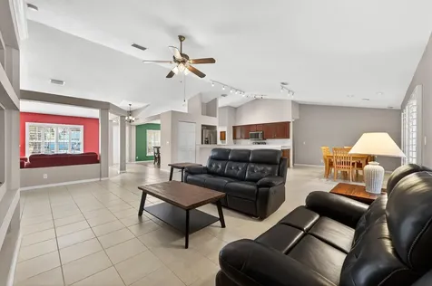 837 Sw Hamberland Avenue Port Saint Lucie FL 34953