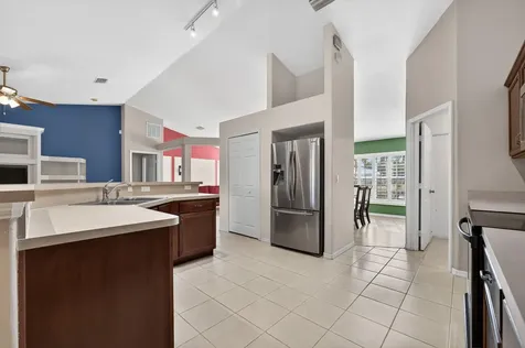 837 Sw Hamberland Avenue Port Saint Lucie FL 34953