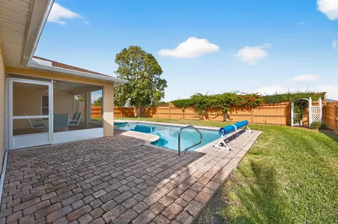 837 Sw Hamberland Avenue Port Saint Lucie FL 34953