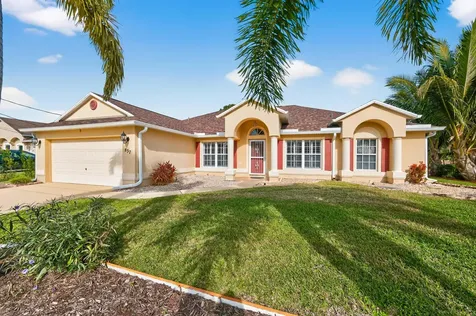 837 Sw Hamberland Avenue Port Saint Lucie FL 34953