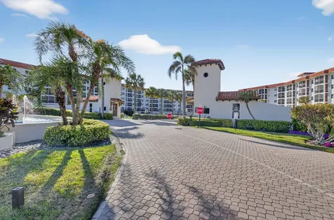 2871 N Ocean Boulevard Boca Raton FL 33431