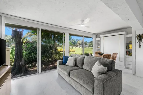 27 Southport Lane Boynton Beach FL 33436