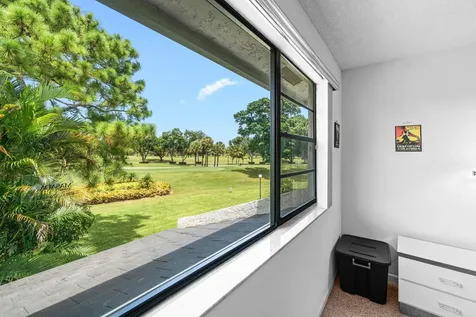 27 Southport Lane Boynton Beach FL 33436