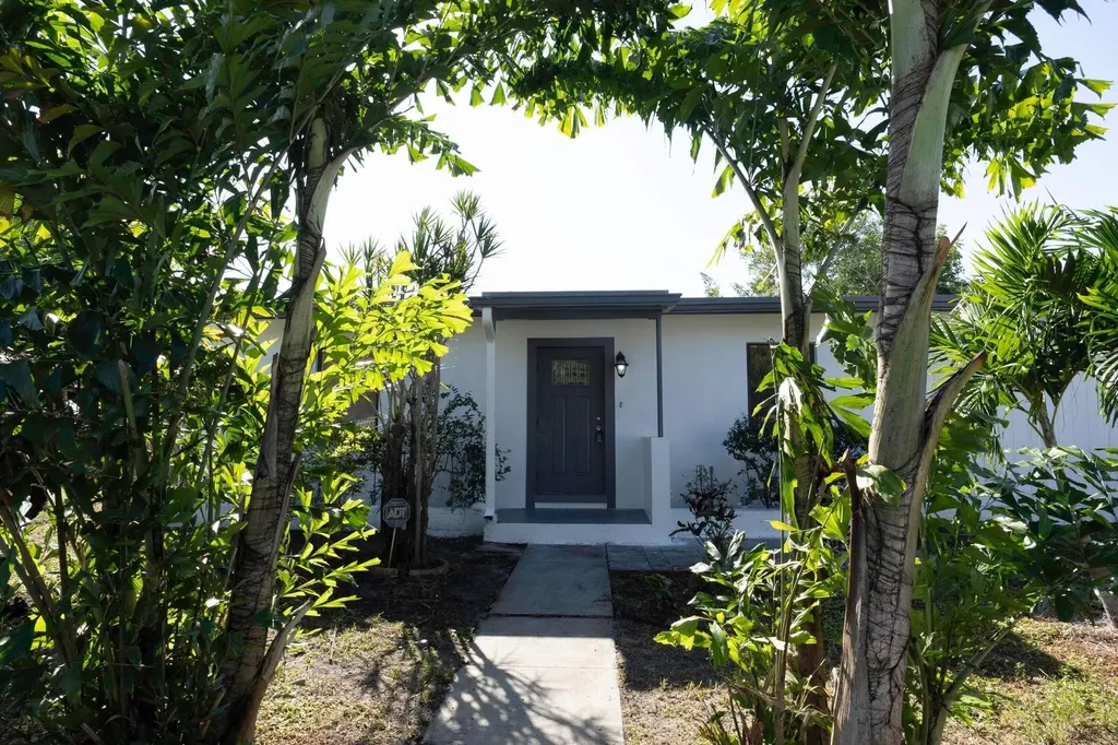 924 Nw 11th Court Fort Lauderdale FL 33311