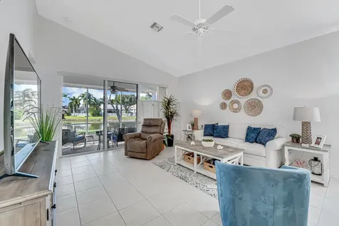 2235 Sapphire Circle West Palm Beach FL 33411