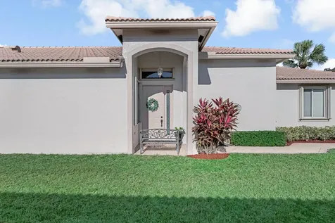 2235 Sapphire Circle West Palm Beach FL 33411