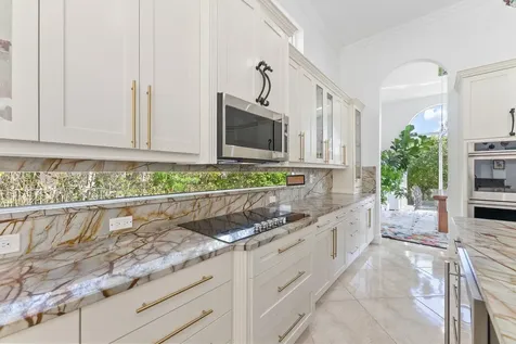 6676 Nw 127th Terrace Parkland FL 33076