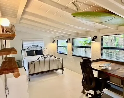 363 Glouchester Street Boca Raton FL 33487