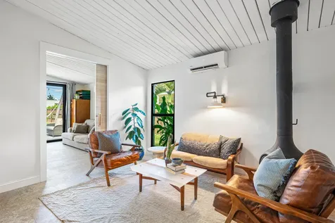 363 Glouchester Street Boca Raton FL 33487