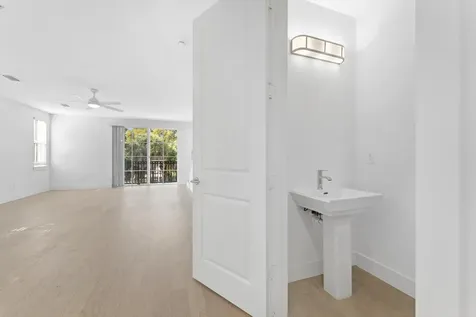 47 NW 4th Avenue Delray Beach FL 33444