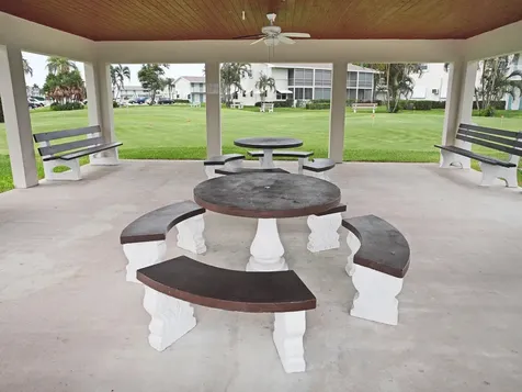 530 Horizons E Boynton Beach FL 33435