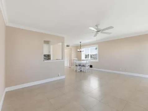 530 Horizons E Boynton Beach FL 33435