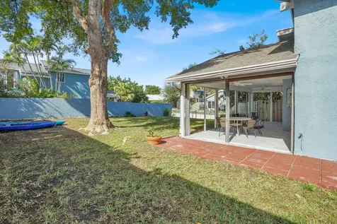 940 Rainberry Lake Drive Delray Beach FL 33445