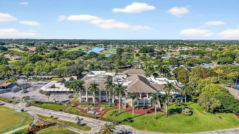 5743 Lakeview Mews Circle Boynton Beach FL 33437