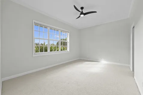 516 Commons Drive Palm Beach Gardens FL 33418