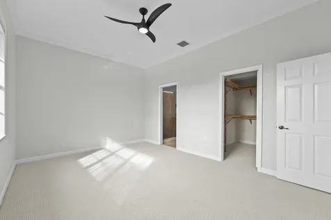 516 Commons Drive Palm Beach Gardens FL 33418