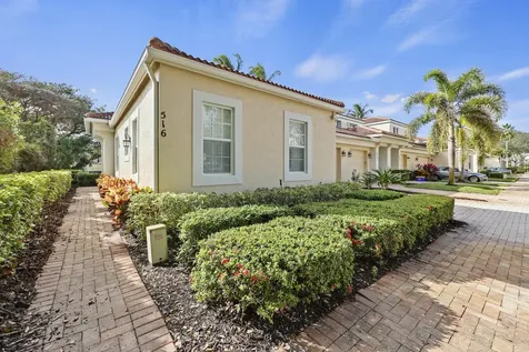 516 Commons Drive Palm Beach Gardens FL 33418