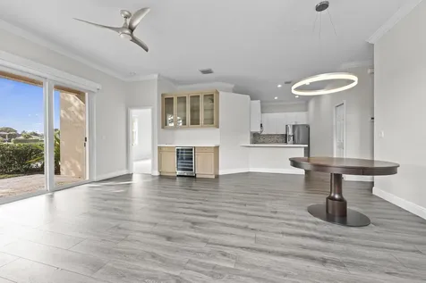 516 Commons Drive Palm Beach Gardens FL 33418
