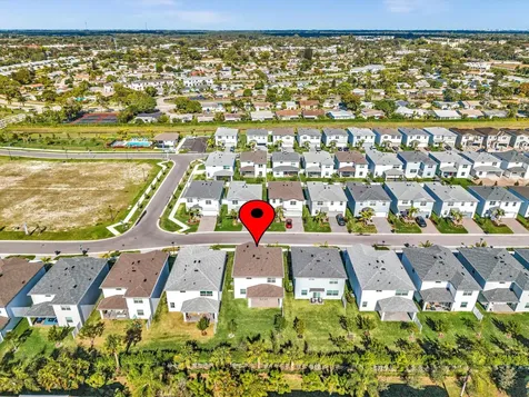 7268 Lenora Lane Lake Worth FL 33467